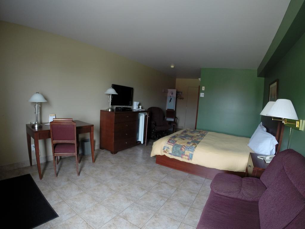 Motel Le Pocatois ลาโปกาติแยร์ ห้อง รูปภาพ